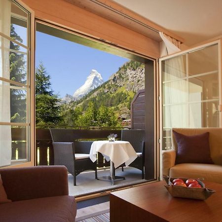 Mirabeau Alpine Hotel Zermatt Exterior photo